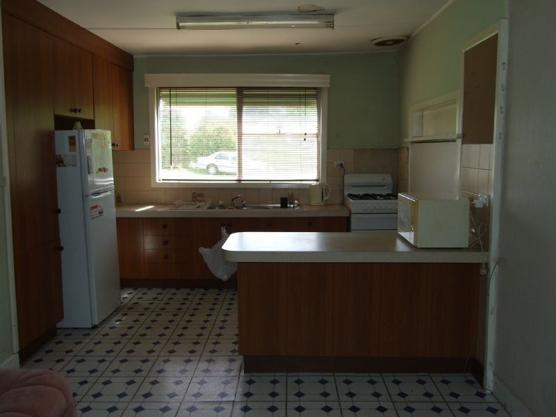 77 Fowler Street, Moe VIC 3825