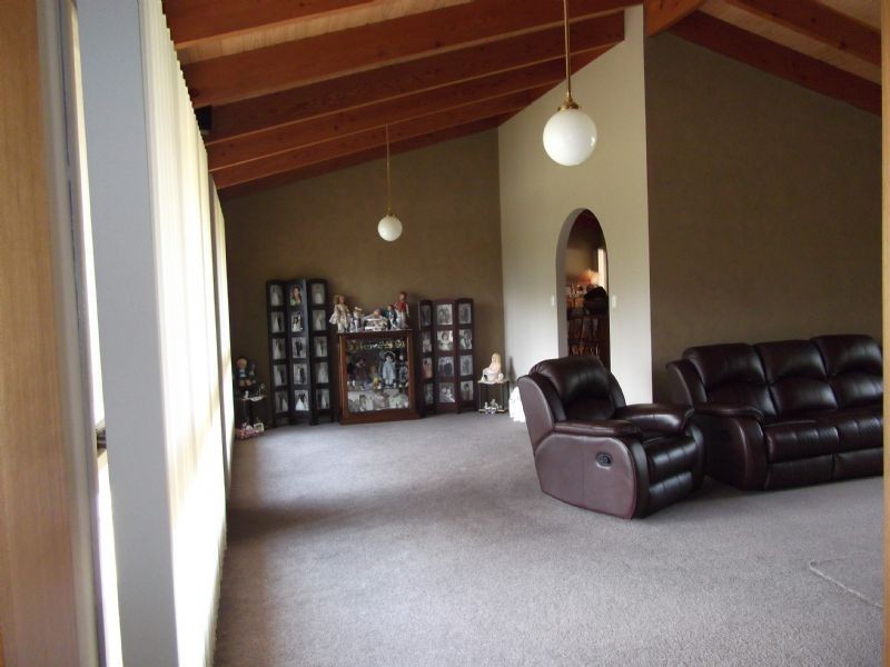 55 View Road, Hernes Oak VIC 3825