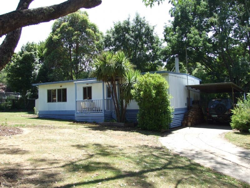 35 St Phillack Crescent, Rawson VIC 3825