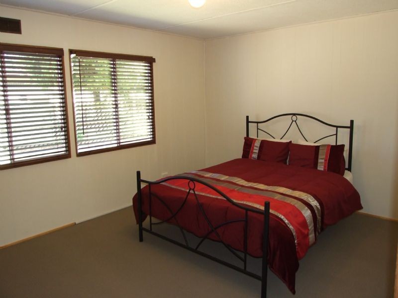 35 St Phillack Crescent, Rawson VIC 3825