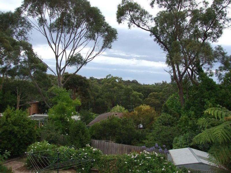 31 Smallburn Avenue, Newborough VIC 3825