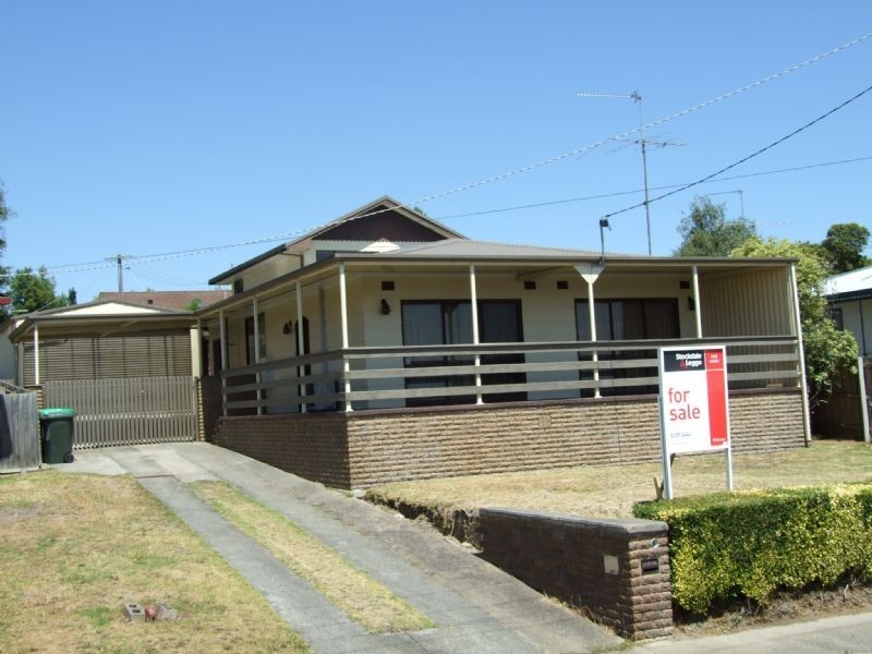 27 Margaret Street, Moe VIC 3825