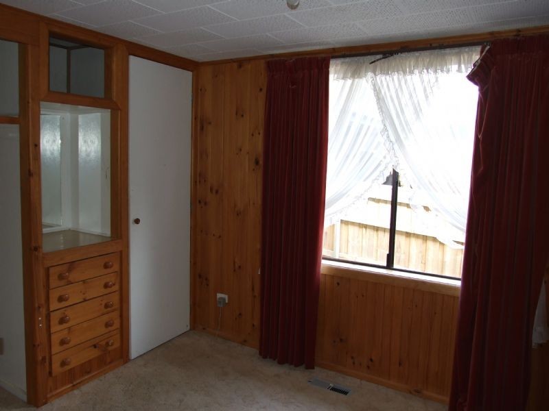 27 Margaret Street, Moe VIC 3825