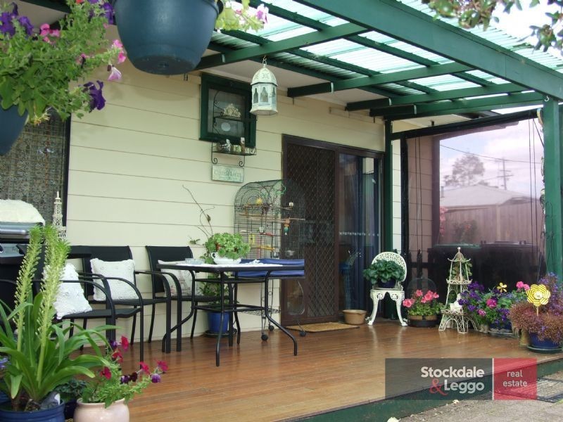 1 Windsor Avenue, Moe VIC 3825