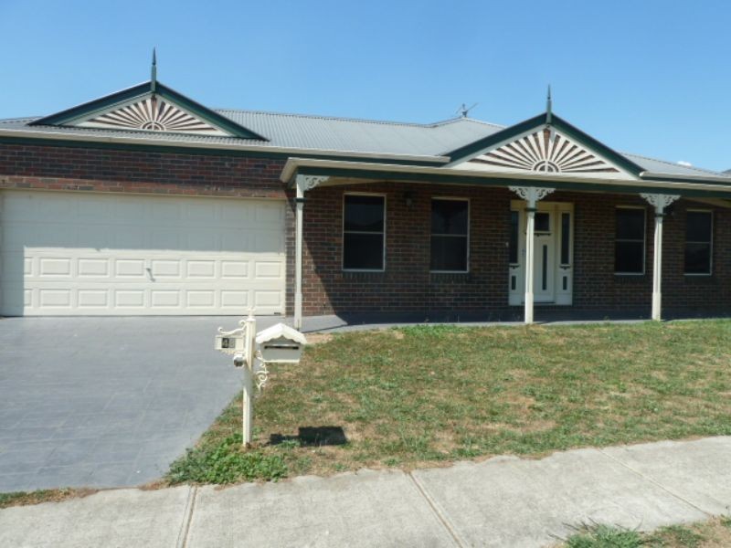 48 Davey Drive, Trafalgar VIC 3824