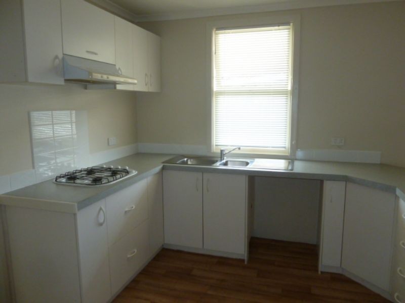 2/168 Narracan Drive, Newborough VIC 3825