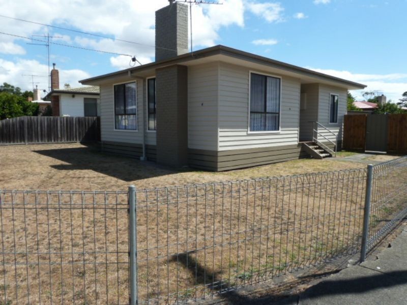 6 Truscott Road, Moe VIC 3825