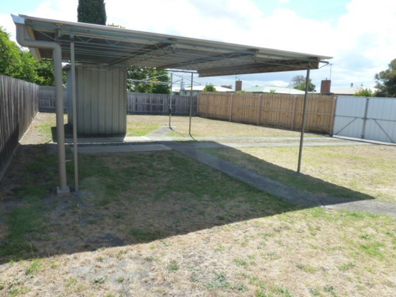 6 Truscott Road, Moe VIC 3825