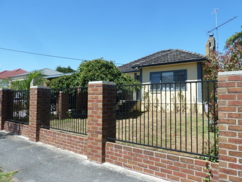 46 Chamberlain Road, Newborough VIC 3825
