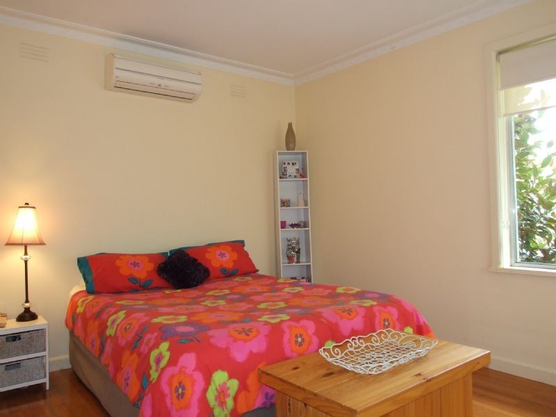 4 Guy Street, Newborough VIC 3825