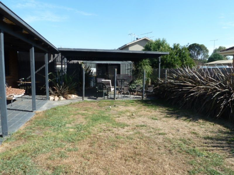 9 Banksia Street, Newborough VIC 3825