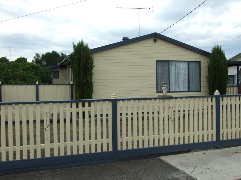 6 Newstead Street, Newborough VIC 3825