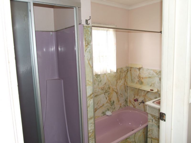15 Brendan street, Moe VIC 3825