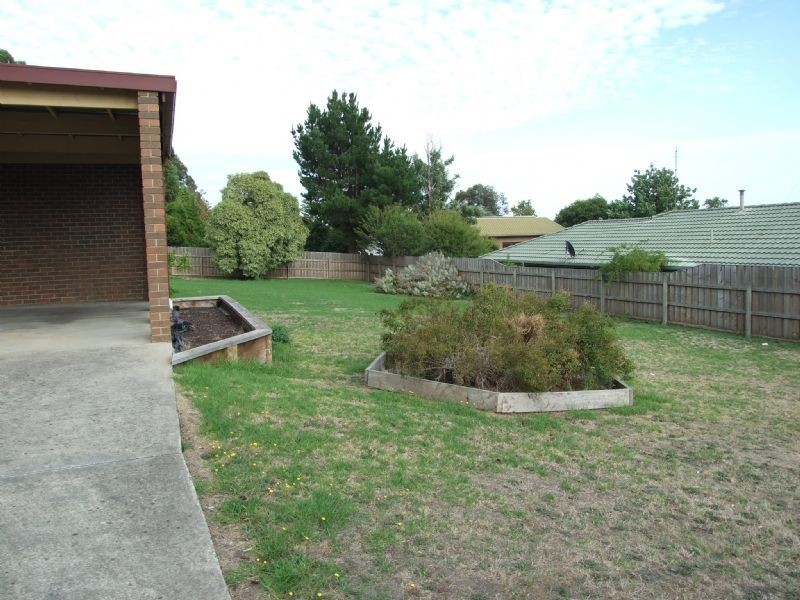 90 Fowler Street, Moe VIC 3825