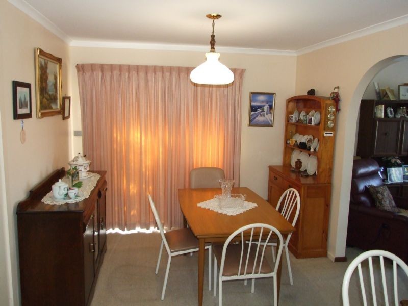 1/4 Baxter Court, Moe VIC 3825