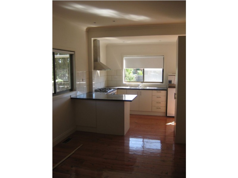 6 York Street, Moe VIC 3825