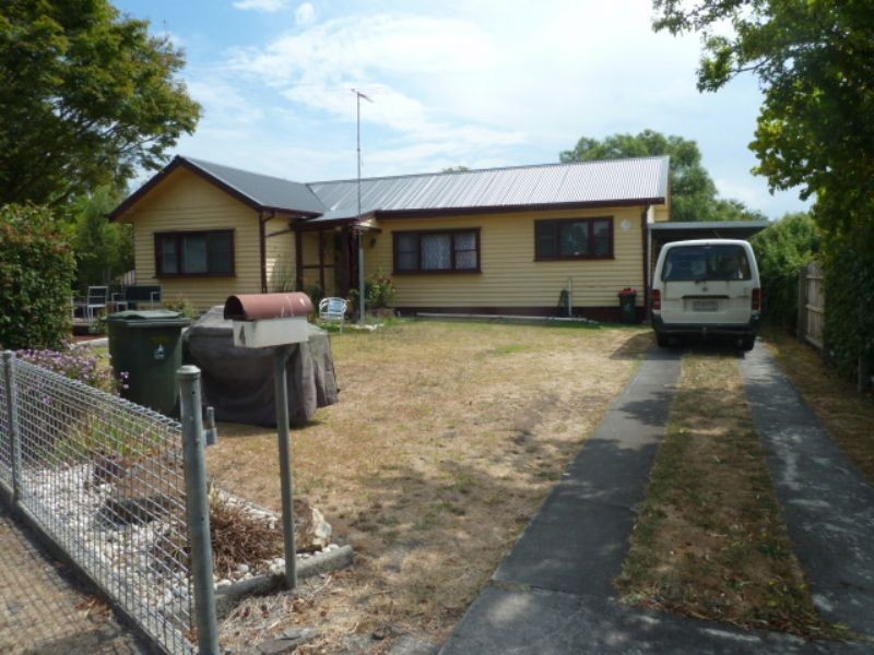 4 Coalville Road, Moe VIC 3825