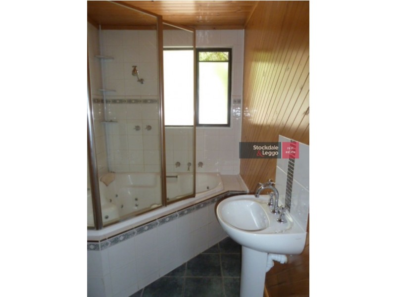 22 Boolarra Avenue, Newborough VIC 3825