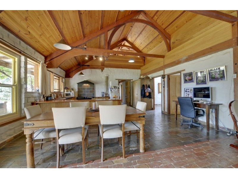 1004 Moe Willow Grove Road, Willow Grove VIC 3825