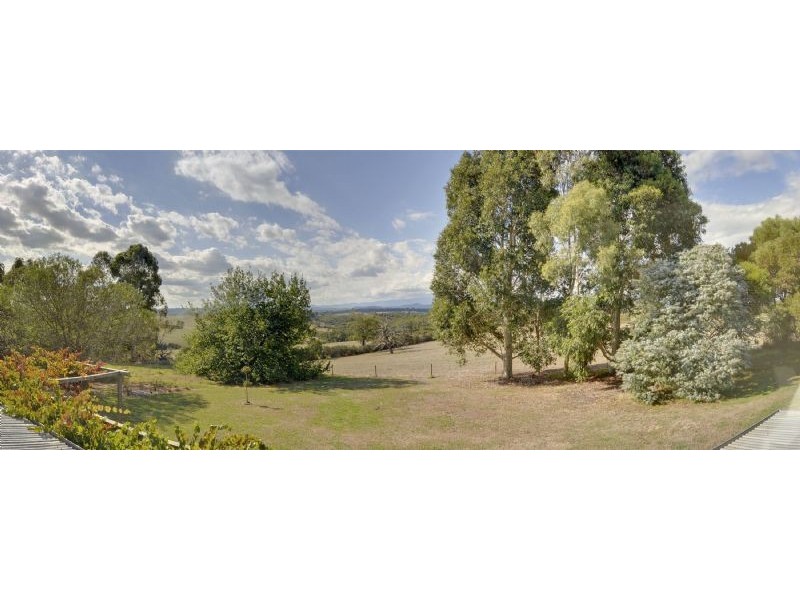 1004 Moe Willow Grove Road, Willow Grove VIC 3825