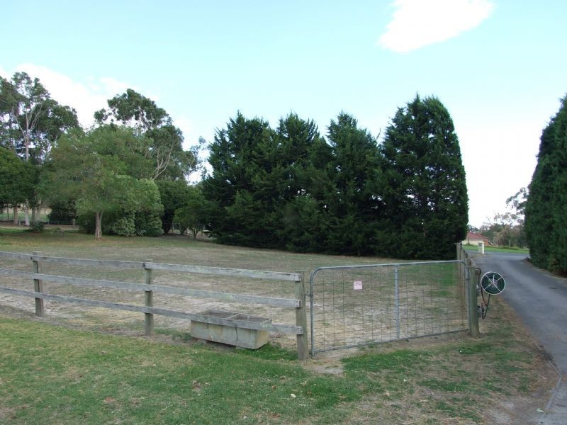 41 Melaleuca Drive, Trafalgar East VIC 3824