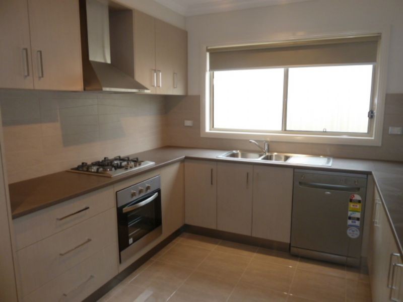 2/110 Wirraway Street, Moe VIC 3825