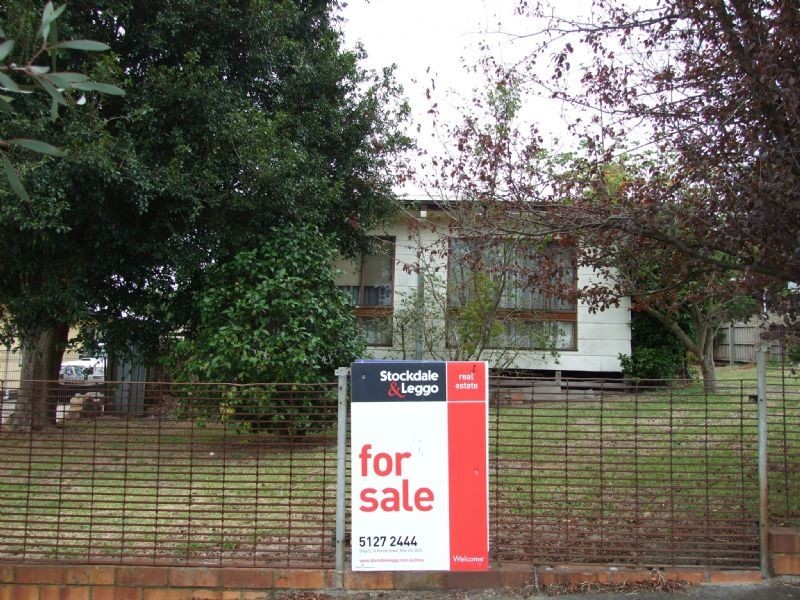 17 Beck Street, Moe VIC 3825