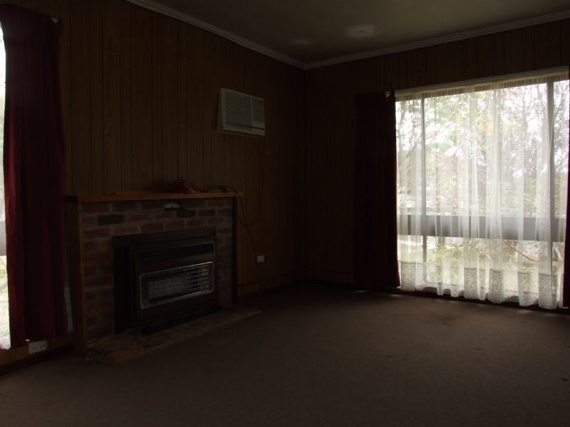 17 Beck Street, Moe VIC 3825