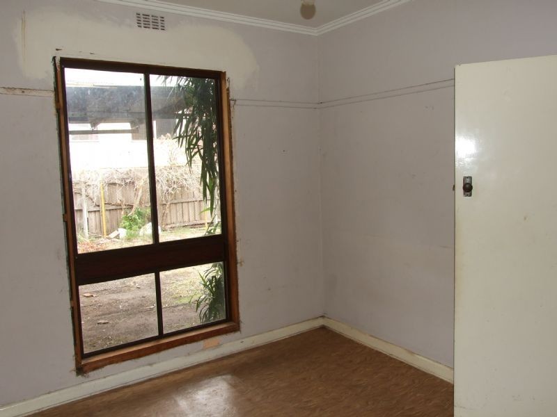 17 Beck Street, Moe VIC 3825