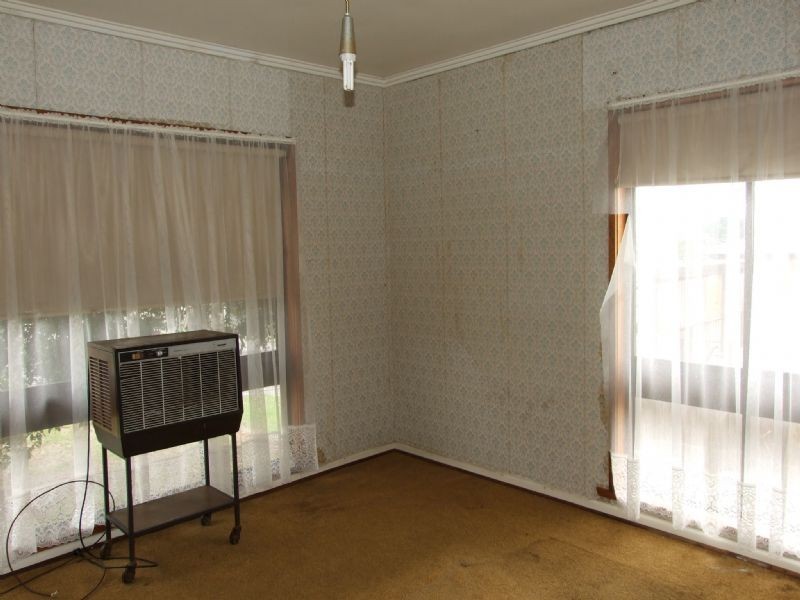 17 Beck Street, Moe VIC 3825