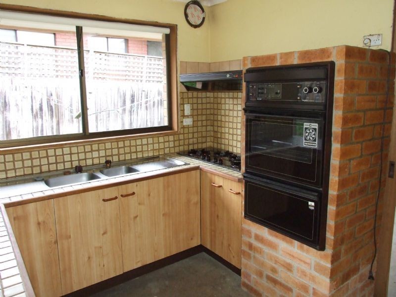 37 Cross Street, Newborough VIC 3825