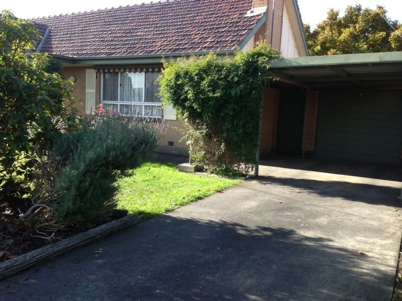 2 Tyres Street, Newborough VIC 3825