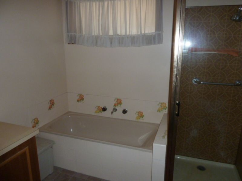 3/32 Mitchells Road, Moe VIC 3825