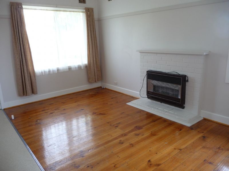 11 Lincoln Street, Moe VIC 3825