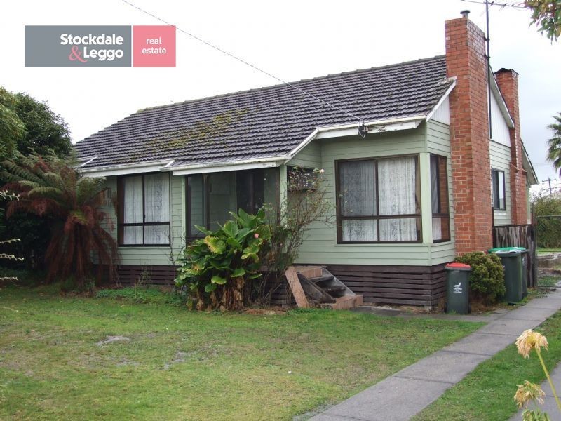 8 Worth Cresent, Moe VIC 3825