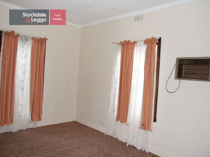 8 Worth Cresent, Moe VIC 3825