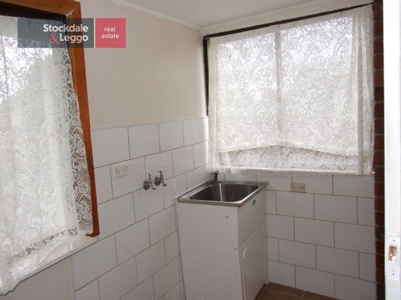 8 Worth Cresent, Moe VIC 3825