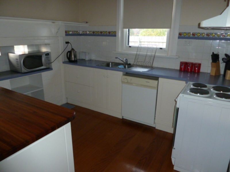 11 Reservoir Road, Moe VIC 3825