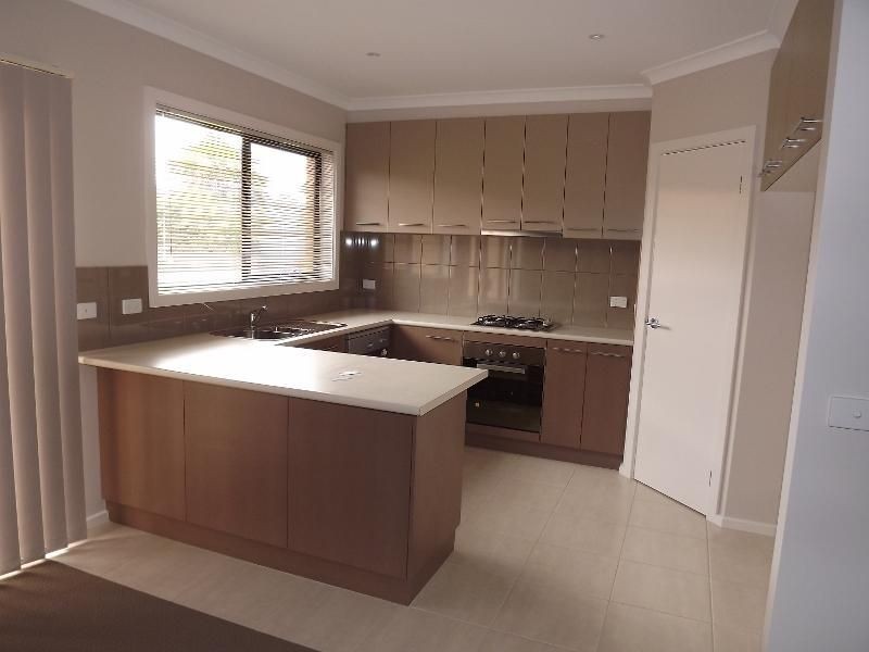 1/64 Service Road, Moe VIC 3825