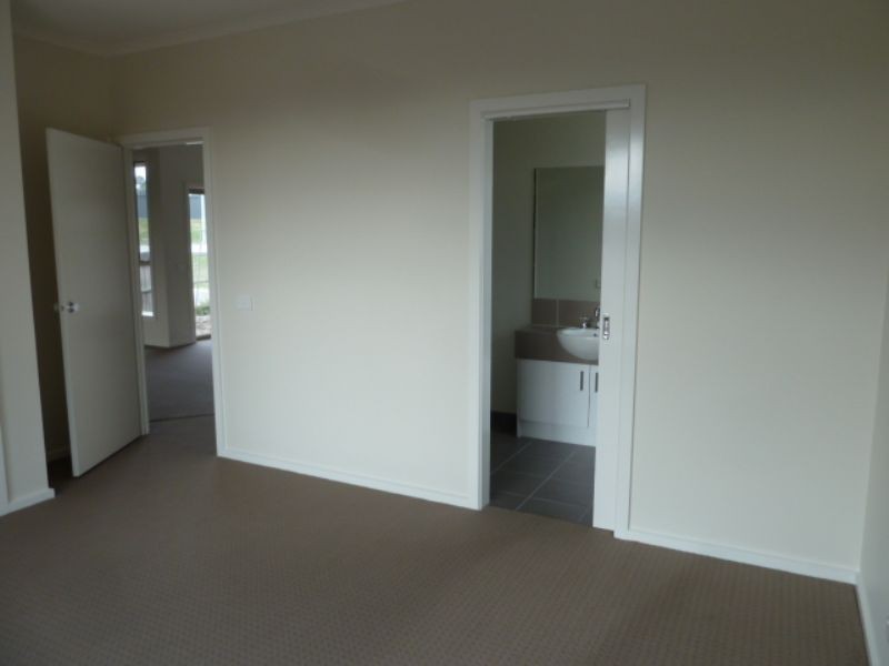 1/41 Vale Street, Moe VIC 3825