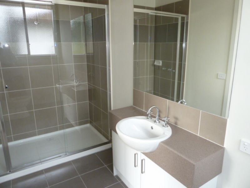 1/41 Vale Street, Moe VIC 3825