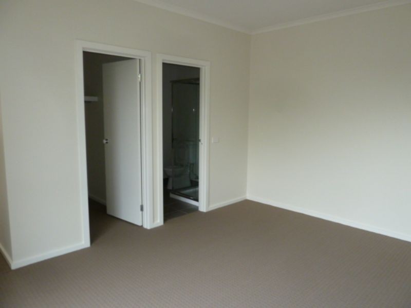 2/41 Vale Street, Moe VIC 3825