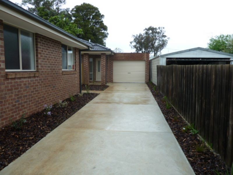 2/41 Vale Street, Moe VIC 3825