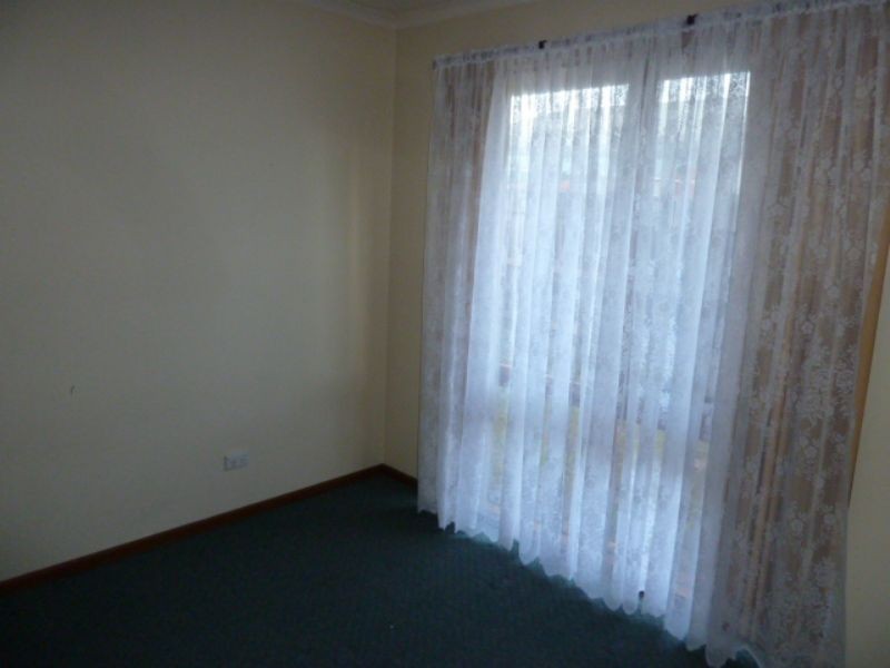 3/32 Saxtons Drive, Moe VIC 3825