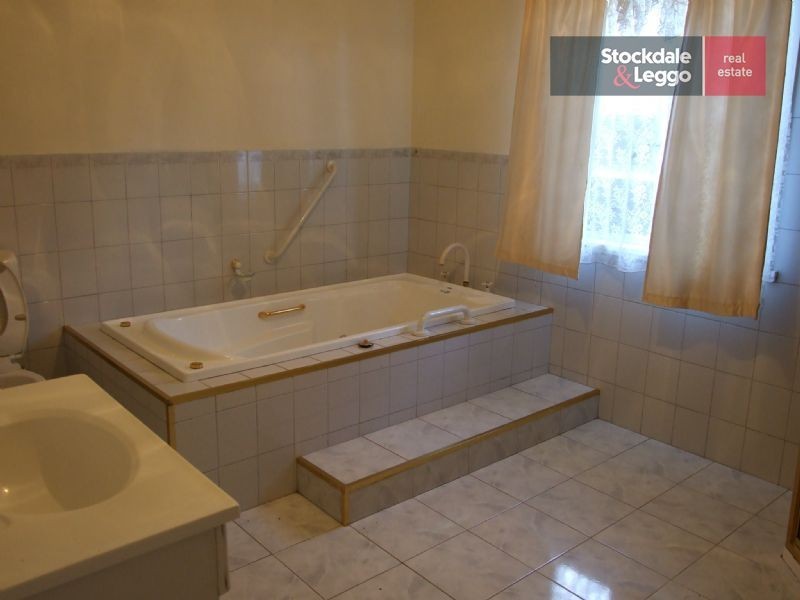 12 Tasman Street, Newborough VIC 3825