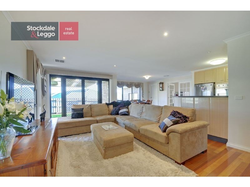 24 Comans Way, Moe VIC 3825