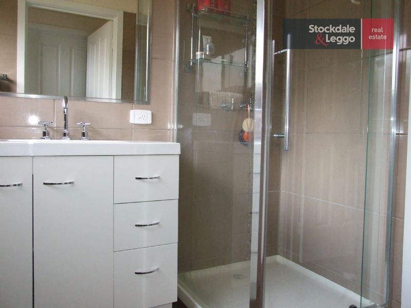 6 Chamberlain Road, Newborough VIC 3825