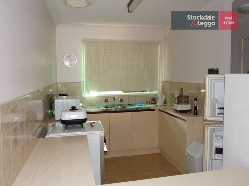 9/15 Burrage Street, Moe VIC 3825