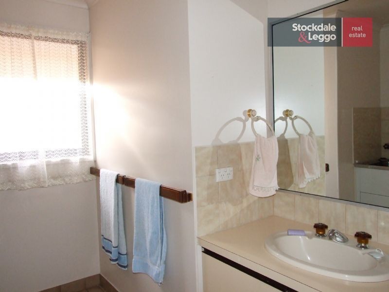 9/15 Burrage Street, Moe VIC 3825