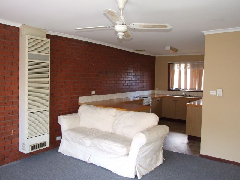 1/11 Hunter Street, Moe VIC 3825